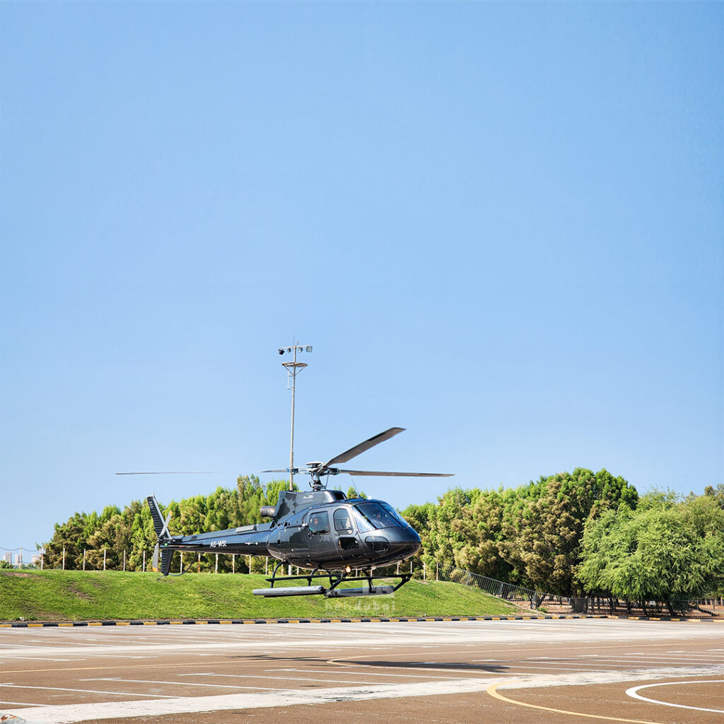 Helidubai | Helicopter tour | Helicopter tour Dubai | Helicopter tour in Dubai | Helicopter Ride Dubai | Helicopter Ride in UAE | Dubai Helicopter Tour | Helicopter tour Over Dubai | helicopter rides dubai | helicopter ride dubai offers