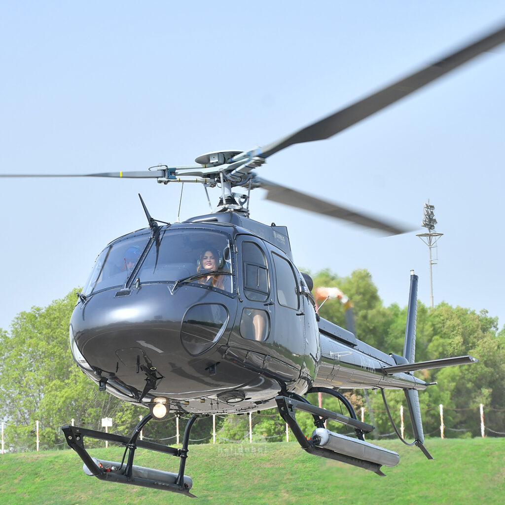 Helidubai | Helicopter tour | Helicopter tour Dubai | Helicopter tour in Dubai | Helicopter Ride Dubai | Helicopter Ride in UAE | Dubai Helicopter Tour | Helicopter tour Over Dubai | helicopter rides dubai | helicopter ride dubai offers