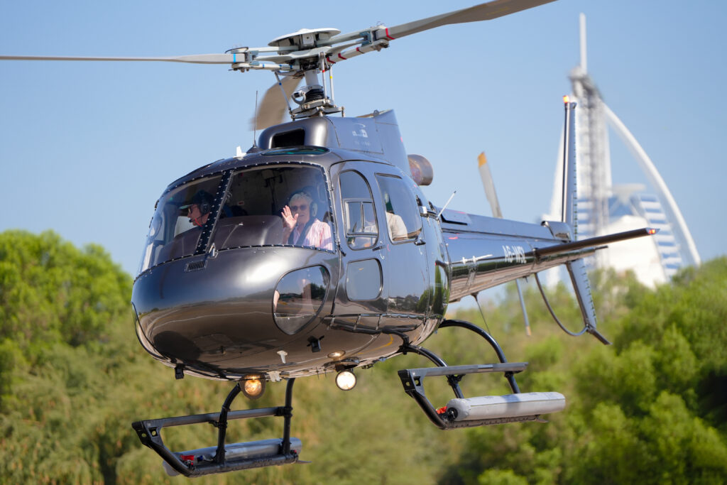 Helidubai | Helicopter tour | Helicopter tour Dubai | Helicopter tour in Dubai | Helicopter Ride Dubai | Helicopter Ride in UAE | Dubai Helicopter Tour | Helicopter tour Over Dubai | helicopter rides dubai | helicopter ride dubai offers